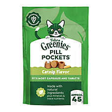 Greenies Feline Pill Pockets For Cats, Soft Cat Treats, Catnip Flavor, 1.6 oz Pouch, 45 Count
